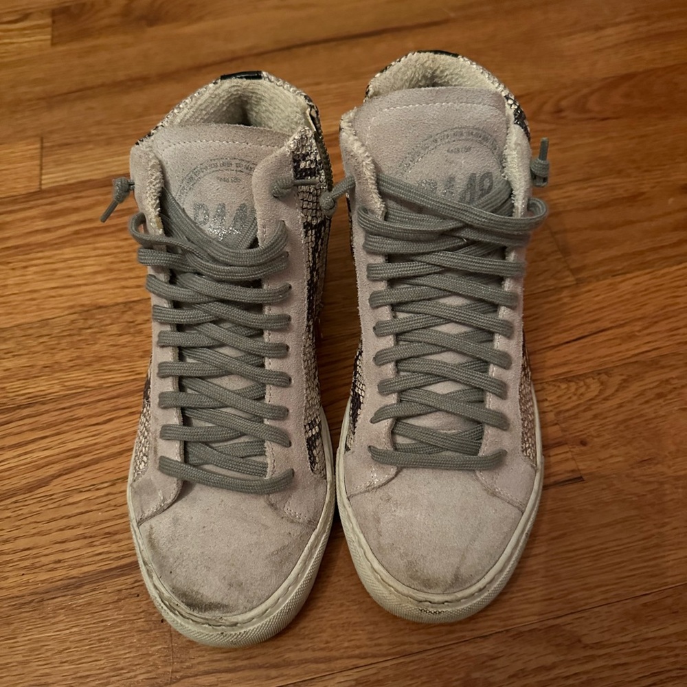 Snakeskin P448 High Tops-size 38 or US 8